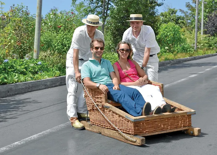 Ourmadeira - Da Portada, Character * Funchal