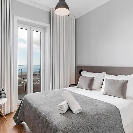 Βίλα Ourmadeira - Da Portada, Character Φουνκάλ