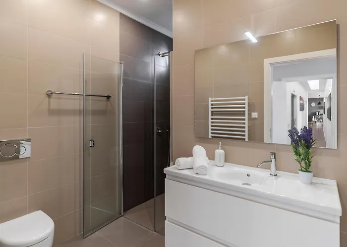 Ourmadeira - Da Portada フンシャル