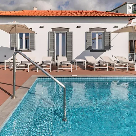 Ourmadeira - Da Portada, Character